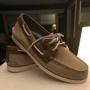 Men’s Authentic Sperry Perforated Leather Shoe